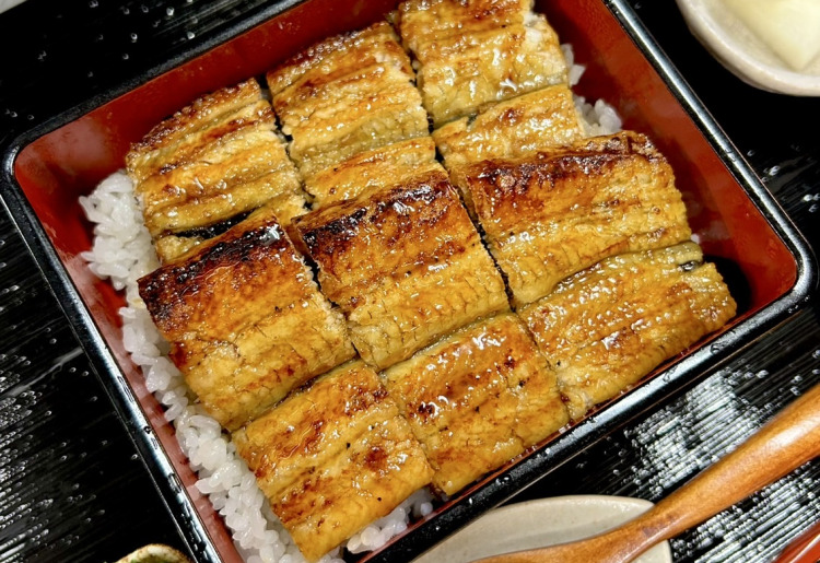 うな重（漬物・吸い物付）